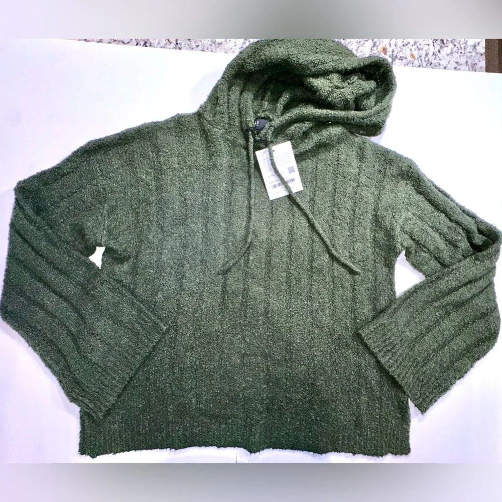 NWT ABLE Harlow Boucle hoodie sweater in Alpine‎ Green.